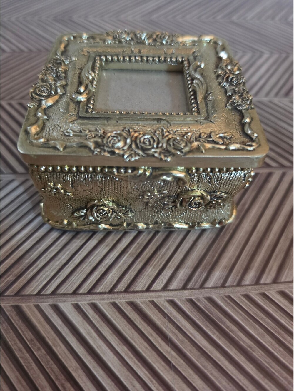 Vintage Ornate Gold Tone Floral Embossed Trinket Box with Velvet Lining